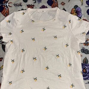 Lucky Brand lemon tee
